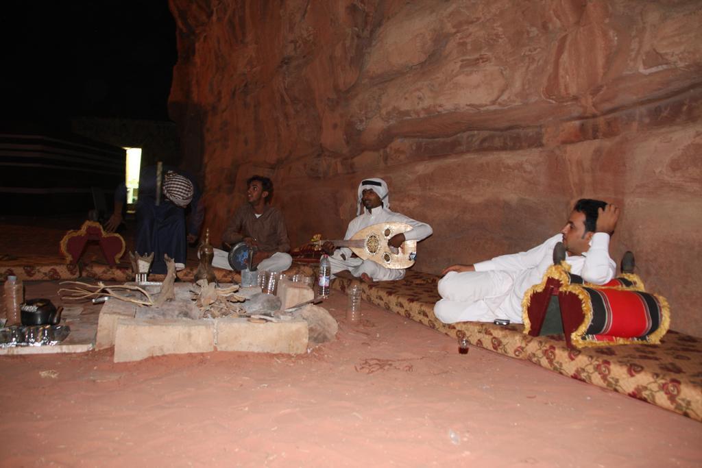 Wadi Rum Sleep Under The Stars Екстер'єр фото